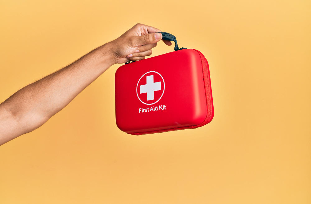 What Is Included In an Emergency Medical Kit? A Go-to Checklist